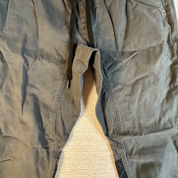 Vintage Style Mens Jogger Pants With Elastic Waist & Bandana Print Grunge Punk - Picture 5 of 16